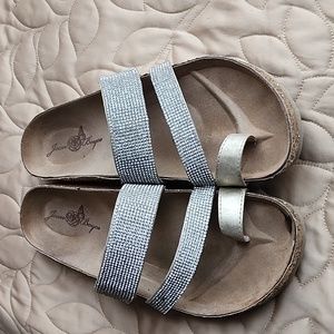 Joan Boyce size 8 sandal